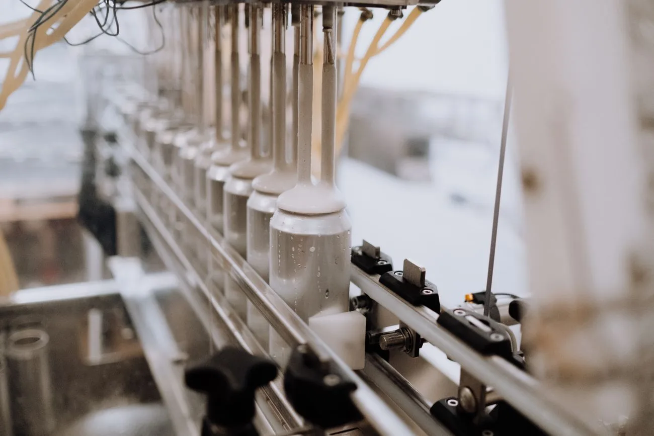 Automated assembly line in a modern manufacturing facility